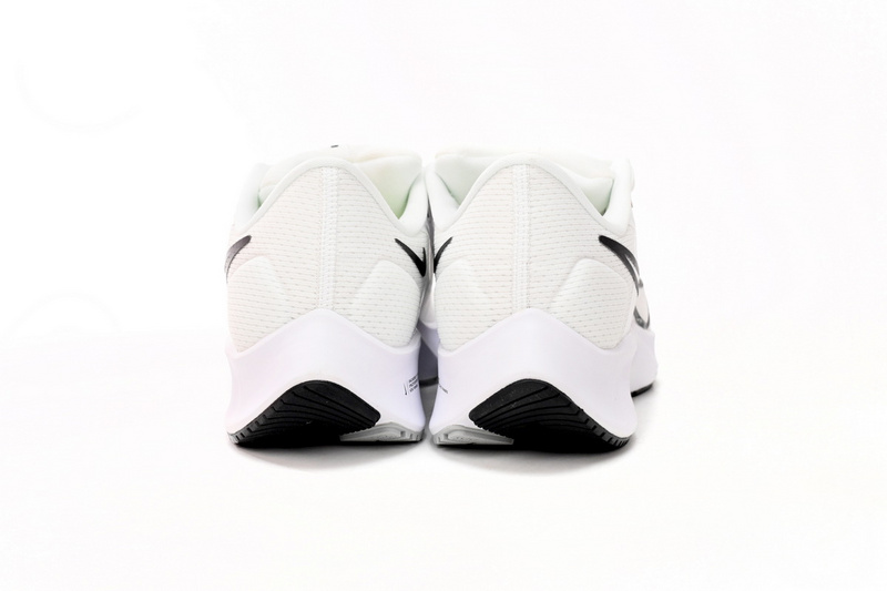 Nike AIR ZOOM PEGASUS 38 White Black