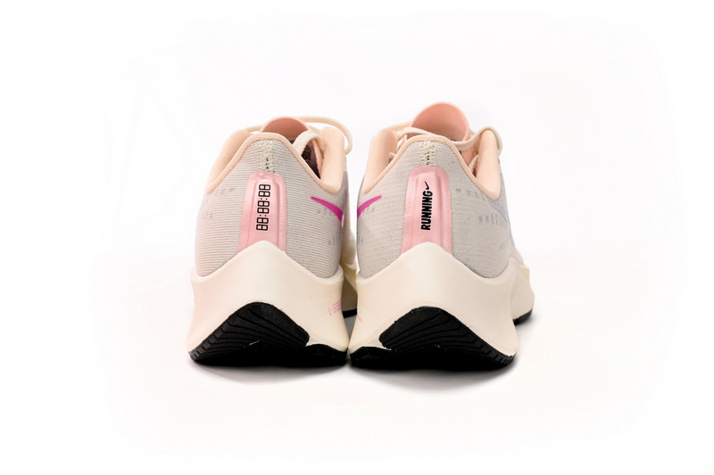  Nike AIR ZOOM PEGASUS 37 Dust