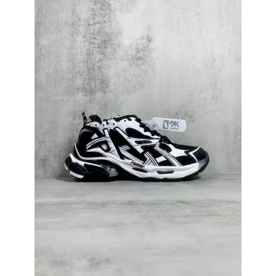 Balenciaga Runner Black White