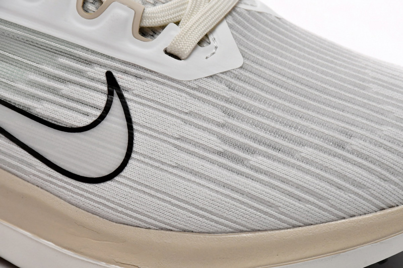 Nike Air Winflo 9 Light Grey Beige Light Green