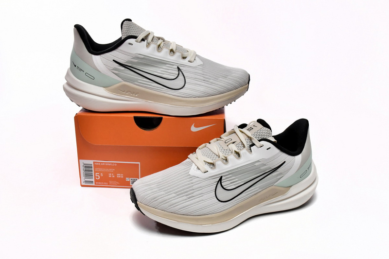 Nike Air Winflo 9 Light Grey Beige Light Green