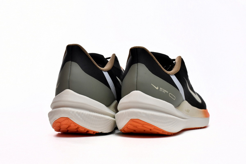 Nike Air Winflo 9 Black Coconut Milk