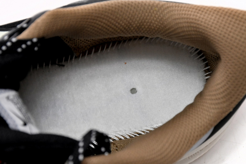 Nike Air Winflo 9 Black Coconut Milk