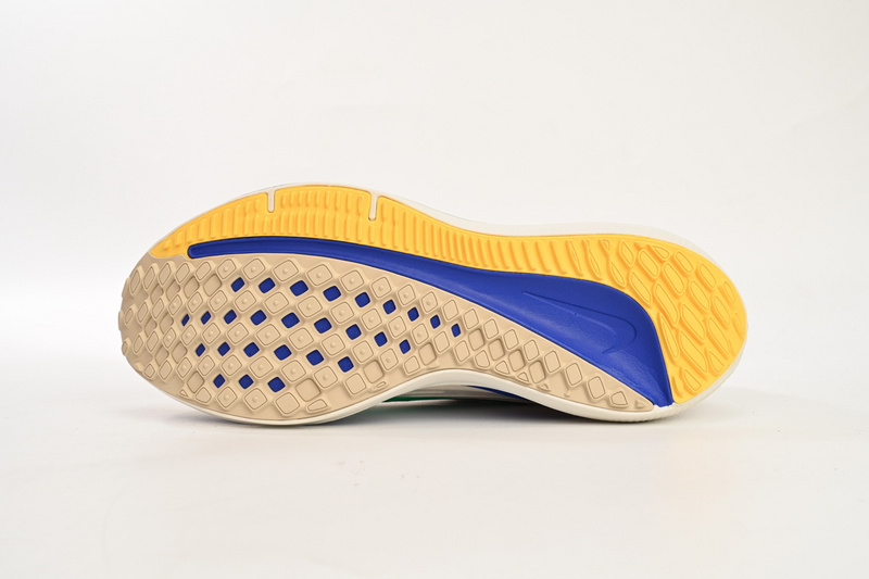 Nike Air Winflo 9 White Green Blue