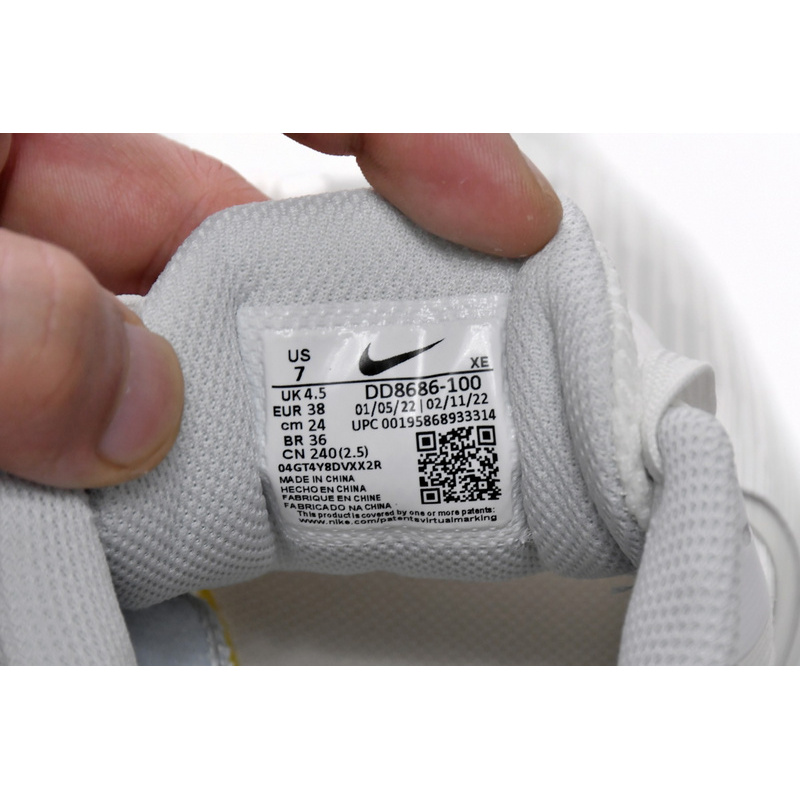 Nike Air Winflo 9 White Metallic Silver