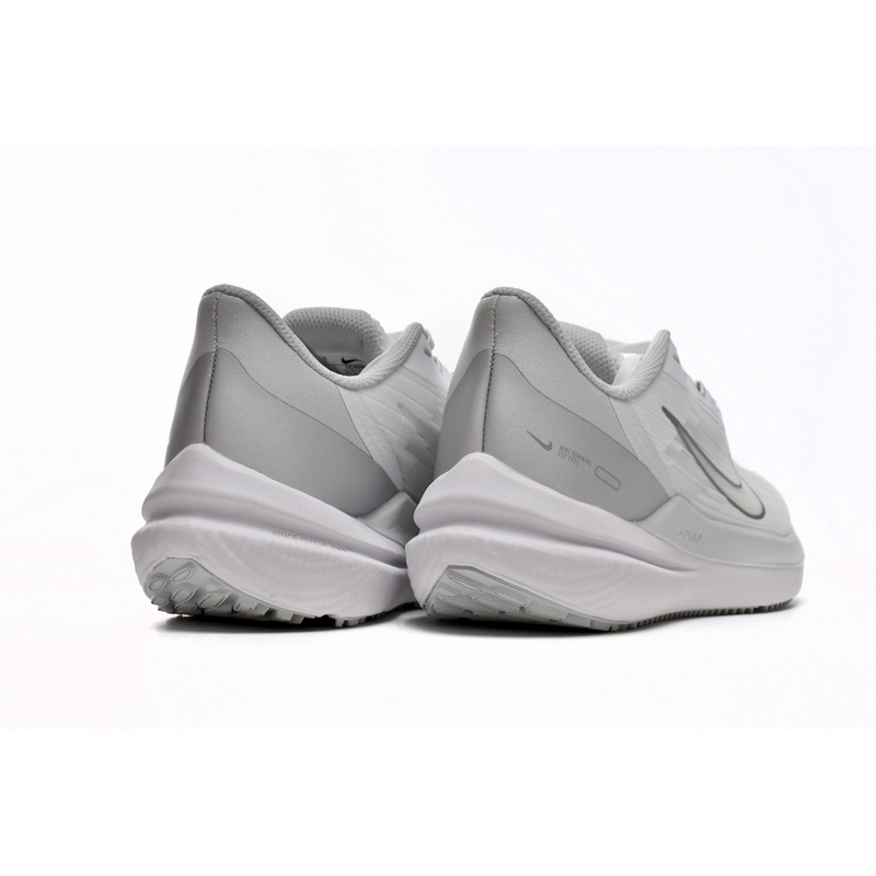 Nike Air Winflo 9 White Metallic Silver