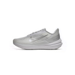Nike Air Winflo 9 White Metallic Silver
