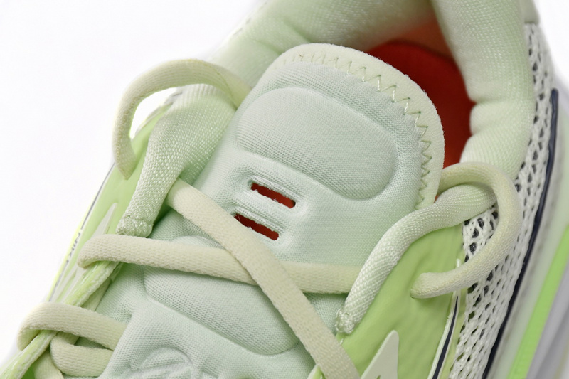 Nike Air Zoom G.T. Cut White Laser Lce Green