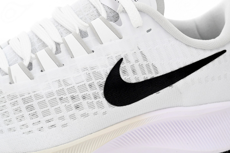 Nike AIR ZOOM PEGASUS 37 All White And Black Hooks