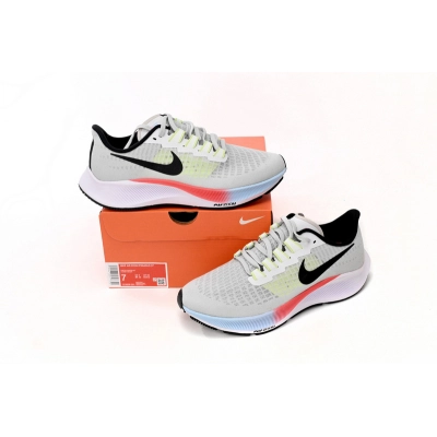 Nike AIR ZOOM PEGASUS 37 Grey Black Green 02