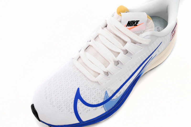 Nike AIR ZOOM PEGASUS 37 White Blue Red