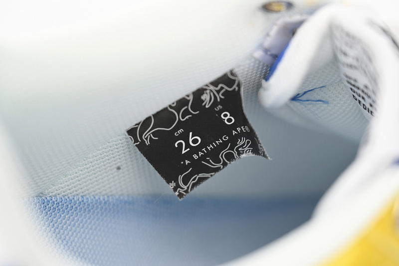BP A Bathing Ape Bape Sta Low White Baolan Yellow