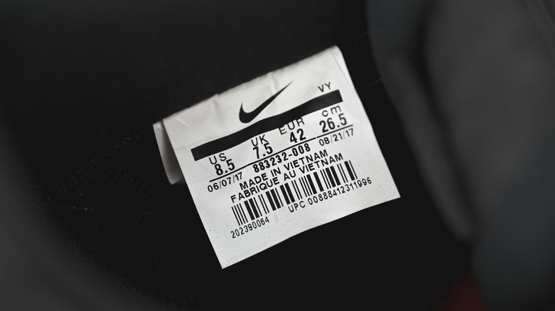 GB Nike Dunk SB Low “Pigeon”