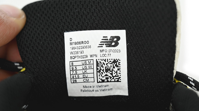 New Balance 1906R White and yellow RGG