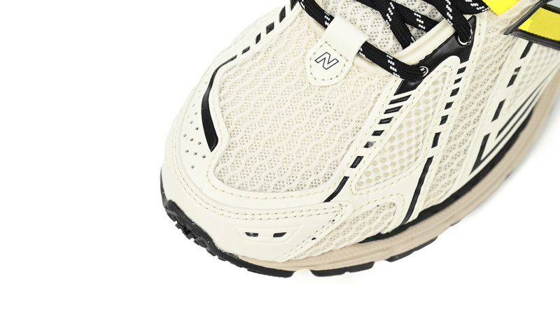 New Balance 1906R White and yellow RGG