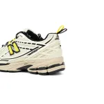 New Balance 1906R White and yellow RGG