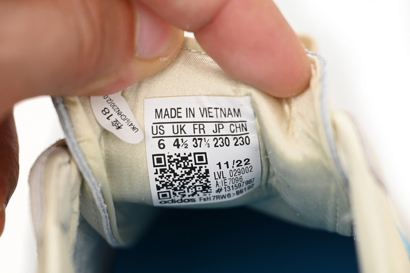 Adidas Originals Samba Vegan /OG White Blue