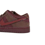 SX Nike SB Dunk Low Premium “Valentine’s Day”-red