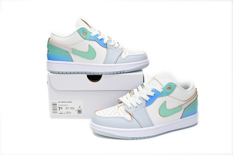 XH Nike Wmns Air Jordan 1 Low SE “Emerald Rise”