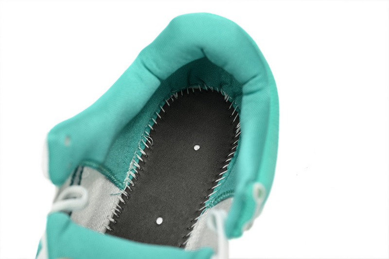 Nike Kobe 8 "Radiant Emerald"