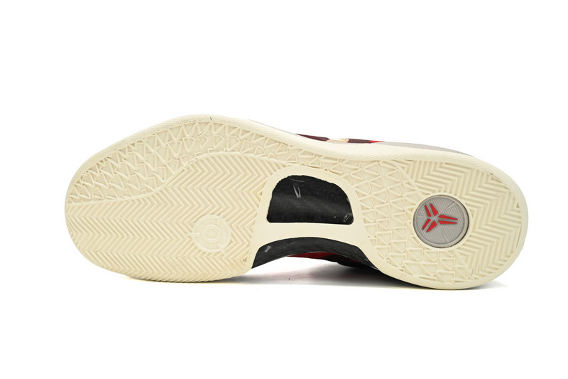 NIKE Kobe 8 System "Milk Snake"