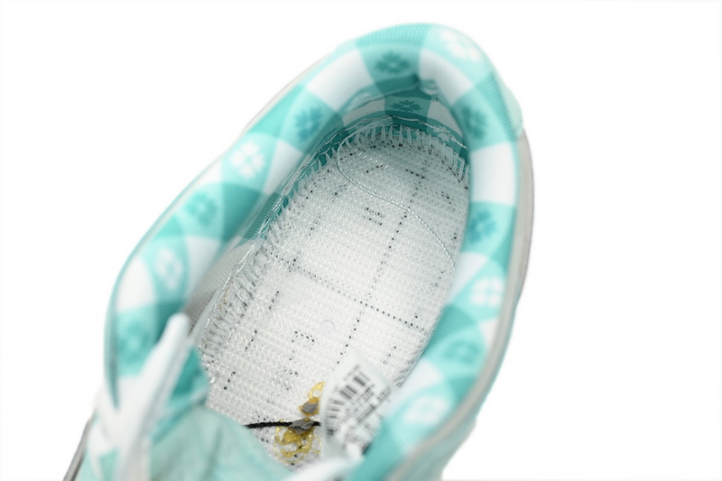 SX CONCEPTS × Nike Dunk SB Low Tiffany Lobster