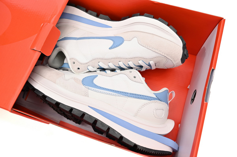 Sacai x Nike VaporWaffle Sesame and Beige Haze Blue