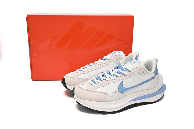 Sacai x Nike VaporWaffle Sesame and Beige Haze Blue