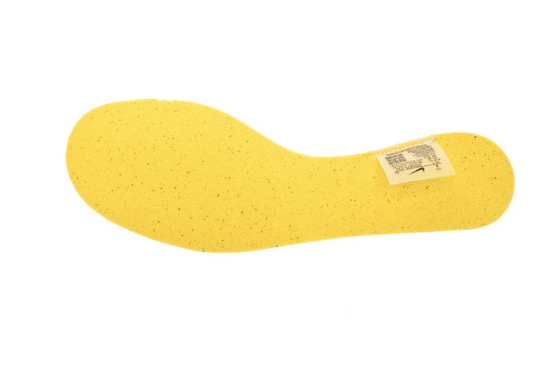 Sacai x Nike VaporWaffle Sesame and Beige Haze Blue