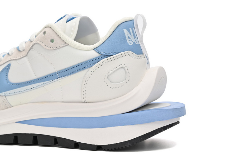 Sacai x Nike VaporWaffle Sesame and Beige Haze Blue