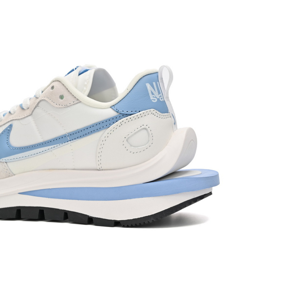 Sacai x Nike VaporWaffle Sesame and Beige Haze Blue
