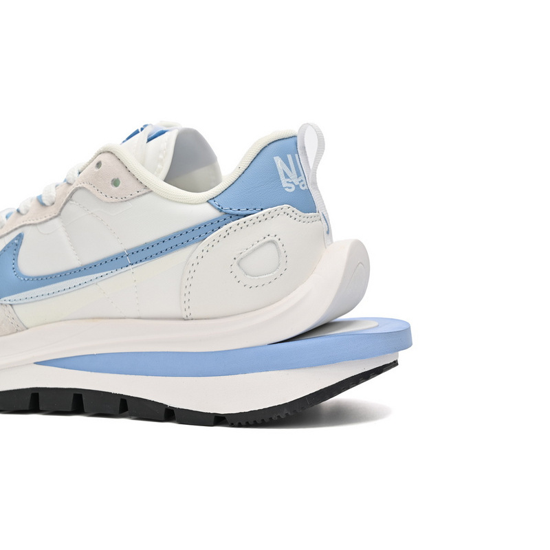 Sacai x Nike VaporWaffle Sesame and Beige Haze Blue