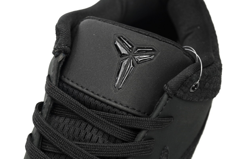 Nike Kobe 4 Protro “Black Mamba”