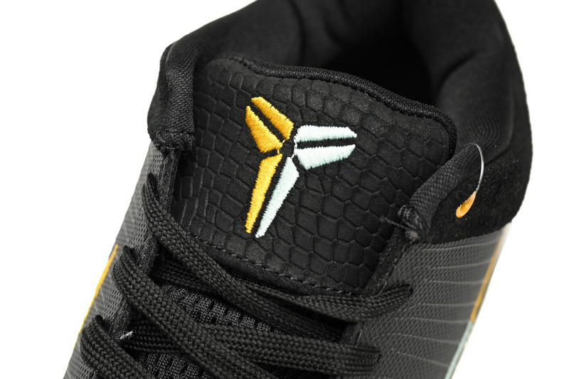 Nike Zoom Kobe 4 Protro “Black Snake”