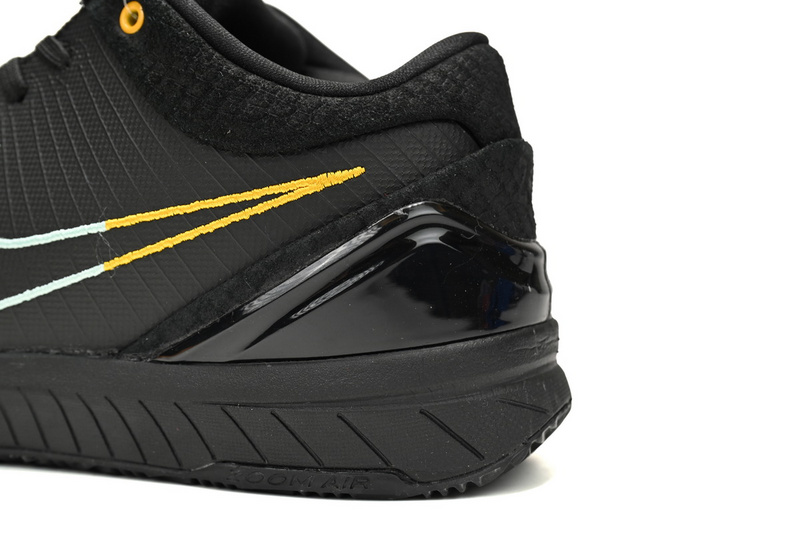 Nike Zoom Kobe 4 Protro “Black Snake”