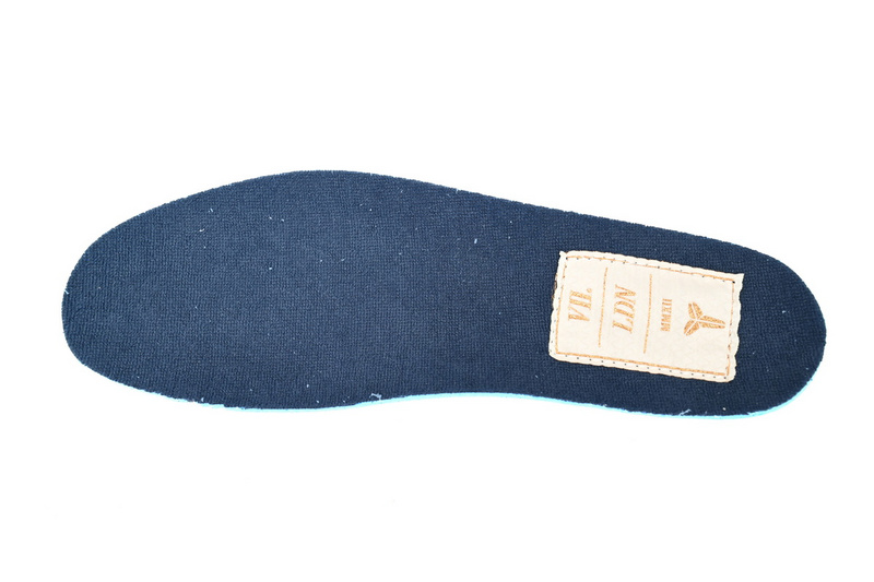 Nike Zoom Kobe IV Prelude PACK