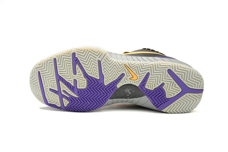 Nike Zoom Kobe 4 Protro "Carpe Diem"