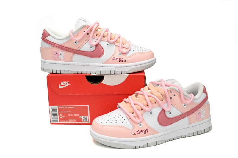 Nike Dunk Low Neon Foundation Make-up Hug Bear