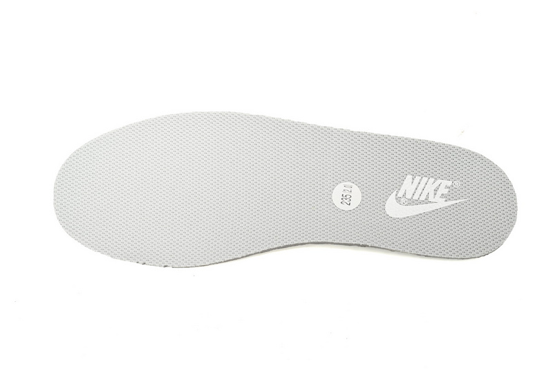 Nike Dunk Low Neon Foundation Make-up Hug Bear