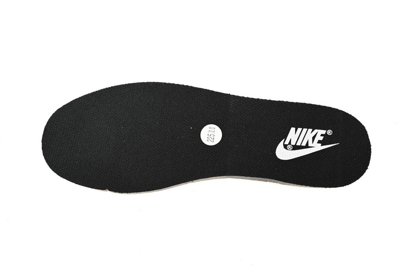 Nike Dunk Low Smoked Roses