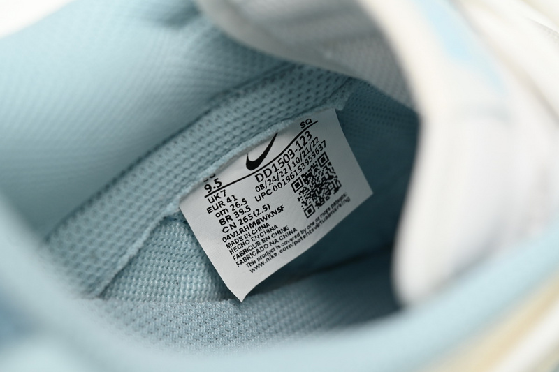 Nike Dunk Low Sea Salt Milk Ice