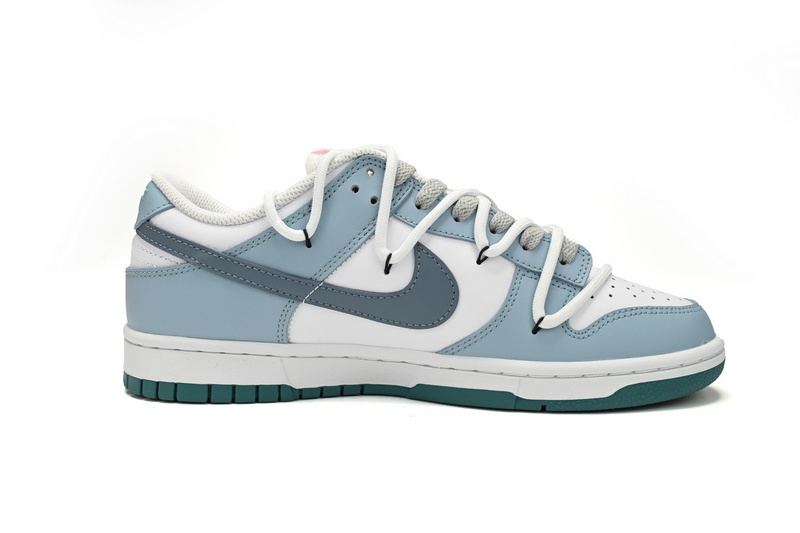Nike Dunk Low Bozi Soda