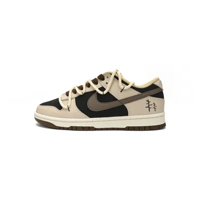 Nike Dunk Low Hiking in the mountains and wilderness 01
