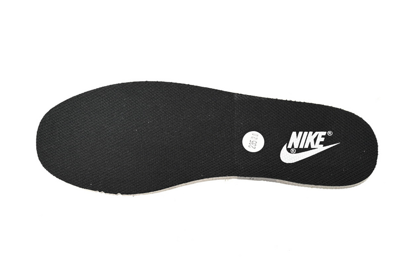 Nike Dunk Low Neon Interstellar