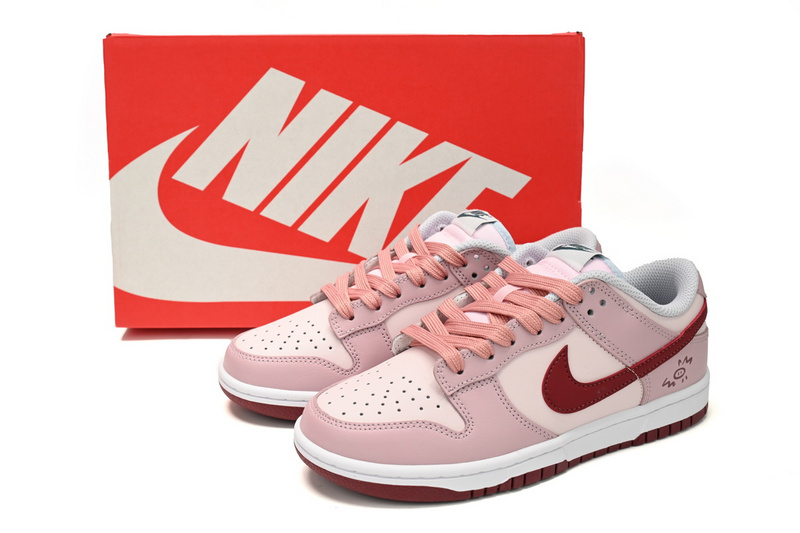 Nike Dunk Low Strawberry Embracing Pig