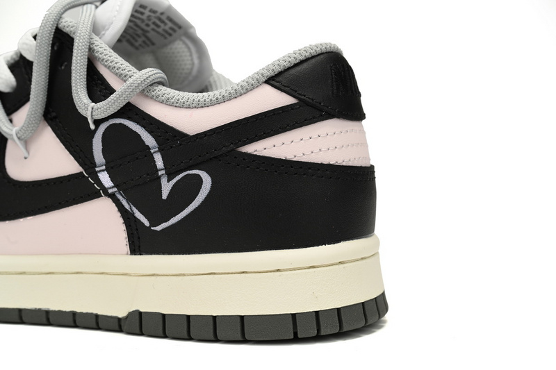 Nike Dunk Low Sweetheart Spicy Girl
