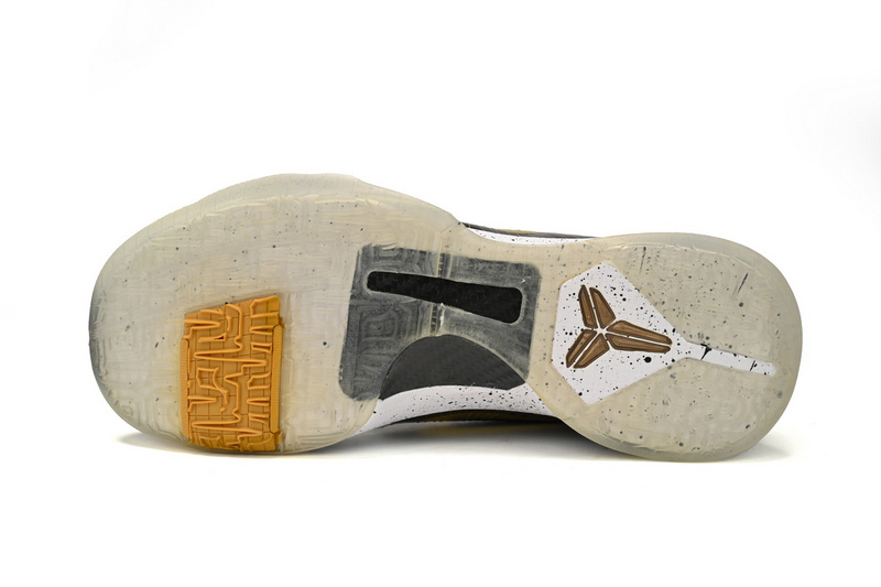 Nike Kobe V Protro Black White Gold