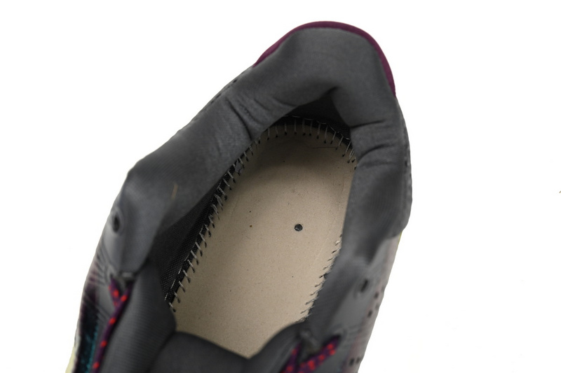 Nike Kobe 5 Protro “Chaos”