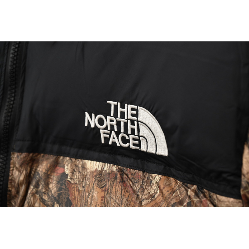 TheNorthFace Splicing White And Maple Leaf