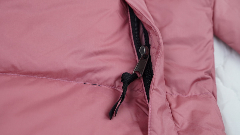 TheNorthFace Splicing White And Lotus Root Starch